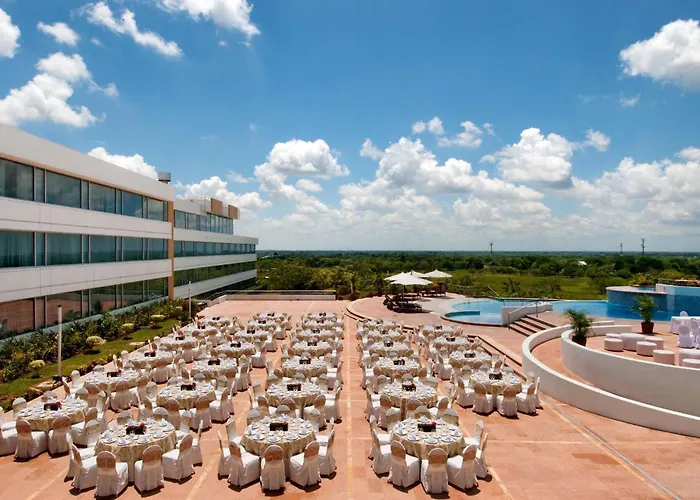 Holiday Inn - Villahermosa Aeropuerto, an IHG Hotel