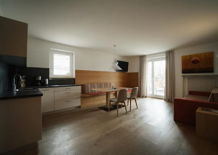 Aparthotel Haus Artus Schenna
