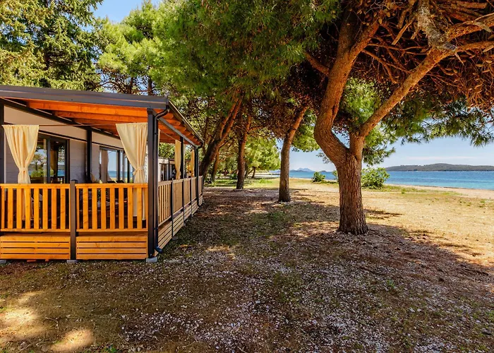 Mobile Homes Camp Perna - Adriatic Kampovi