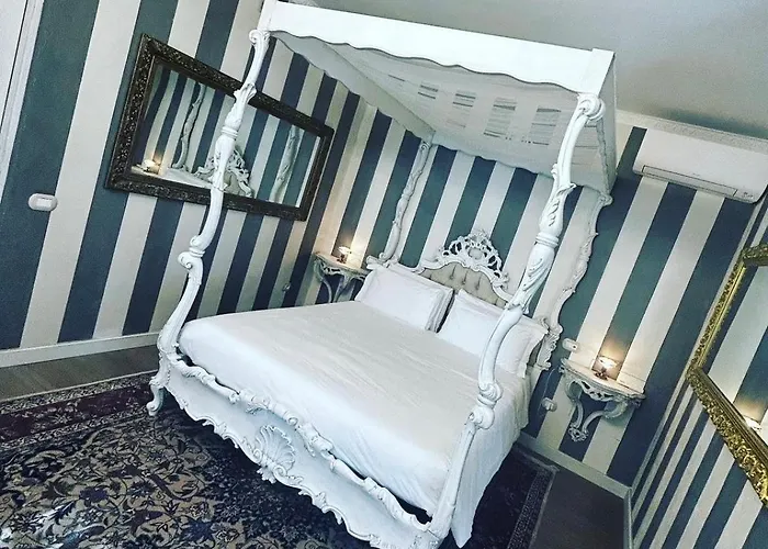 La Zarabba Boutique