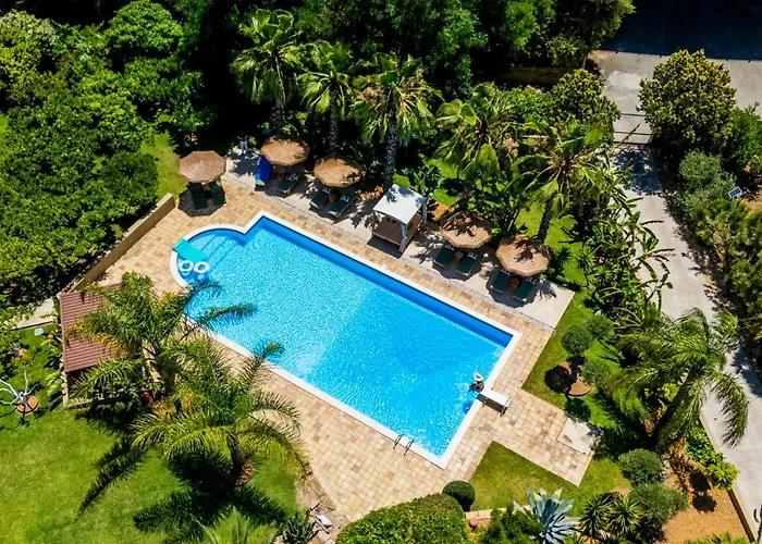 Emesh Boutique Suite