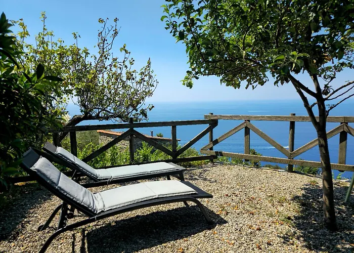 Aparthotel Il Borgo Di Campi Riomaggiore