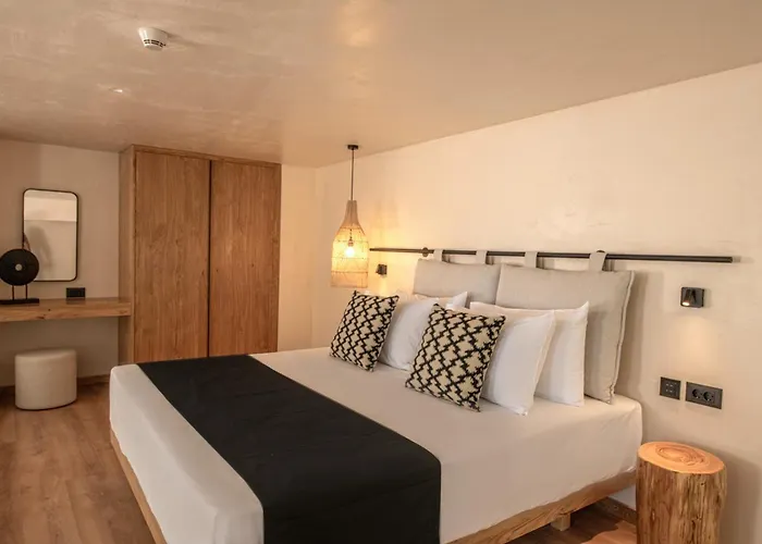 Indigo Suites Collection Adults Only