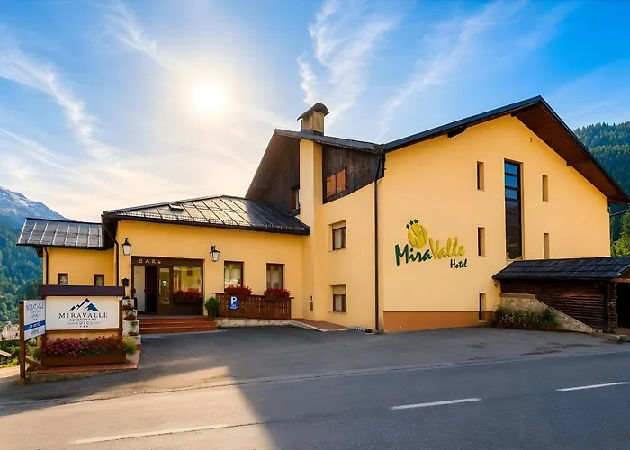 Miravalle Supersport Hotel