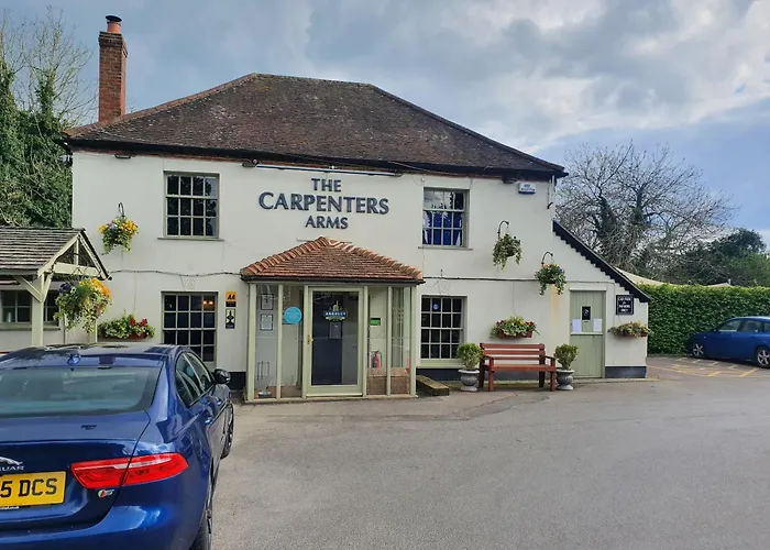 The Carpenters Arms Hotel Newbury 