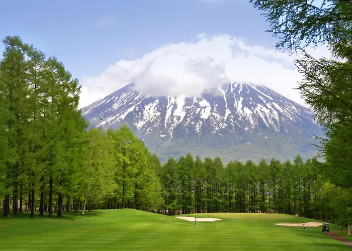 Hinode Hills Niseko Village