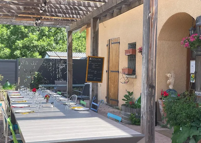Ferme-auberge le cochon du Madres