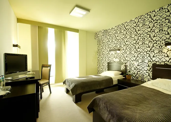Hotton Hotel