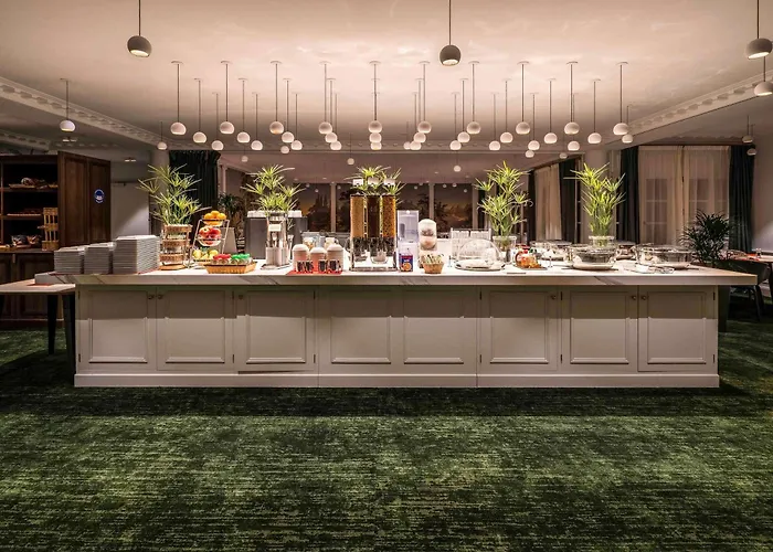 Aigle Noir Hotel Fontainebleau - Mgallery Collection