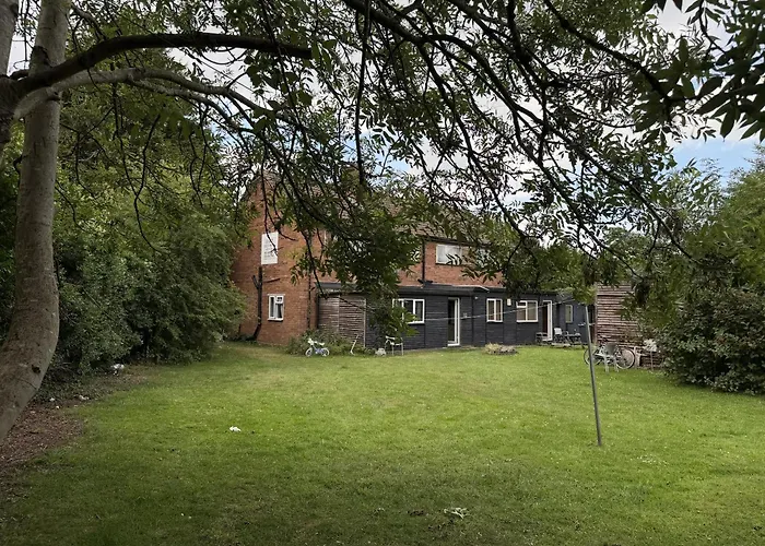 Charde Guest House