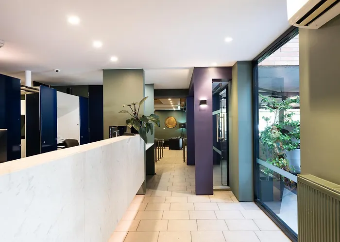 Belconnen Way Hotel & Serviced Apartments