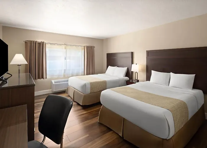 Travelodge By Wyndham City Center