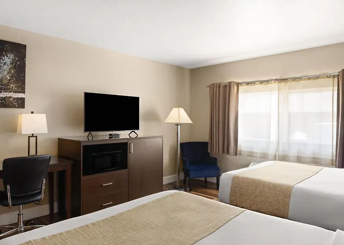 Travelodge By Wyndham City Center