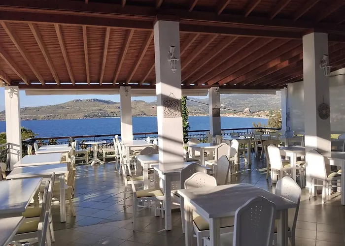 Clara Resort