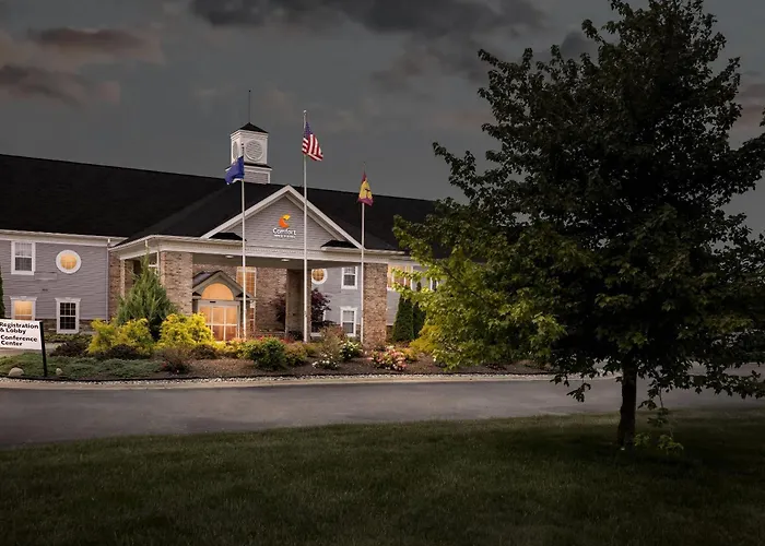 Comfort Inn & Suites And Conference Center