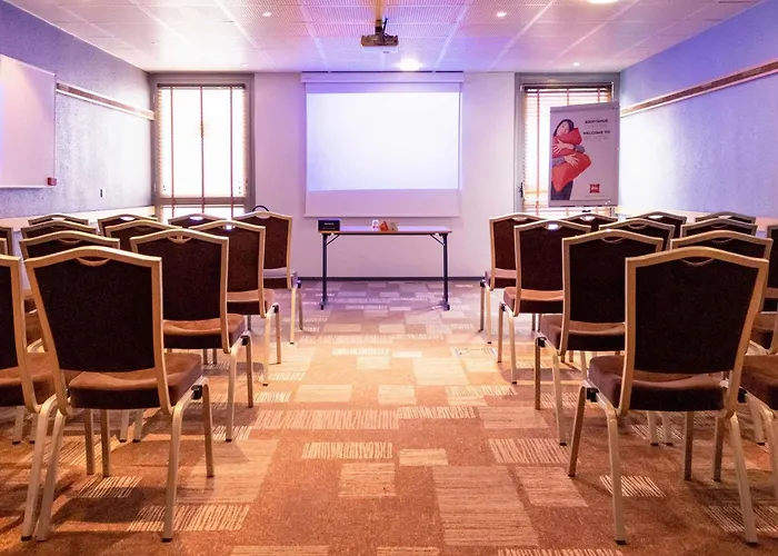 Ibis Paris