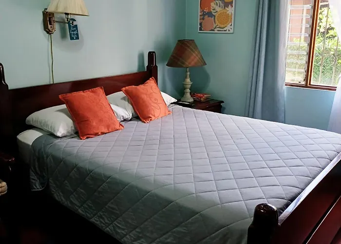 Cariari Bed & Breakfast