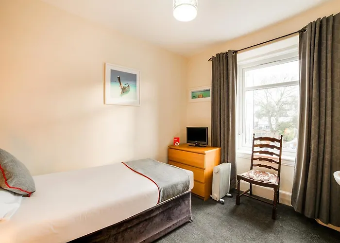 Oyo Braeriach Hotel, Highlands Scotland