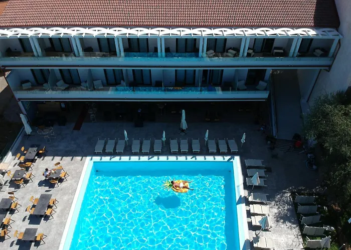 Residence Il Borgo Di Badesi