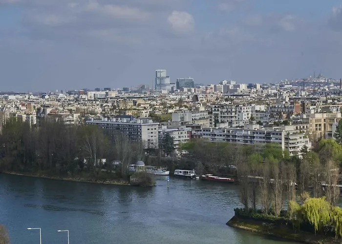 Fraser Suites Paris La Defense Courbevoie