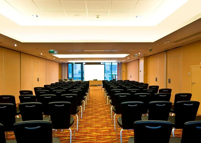 Courtyard By Marriott Paris Saint Denis