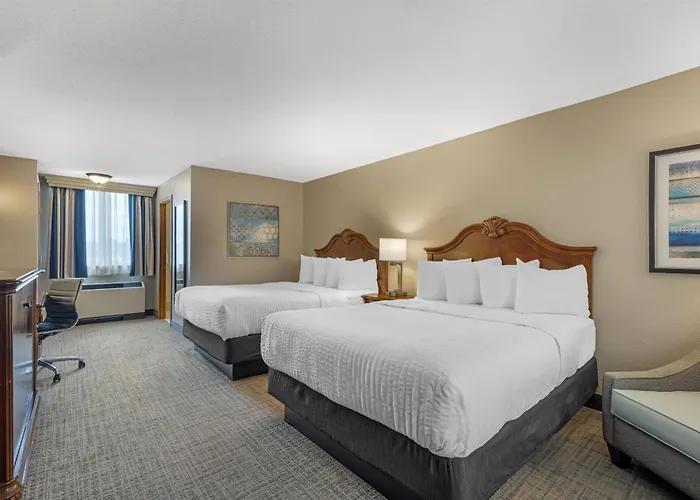 Best Western Plus Dubuque And Conference Center