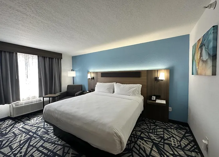 Holiday Inn Express Hotel & Suites Lexington By Ihg