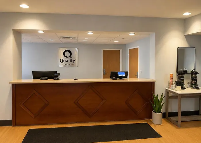 Quality Inn & Suites Sequim At Olympic National Park