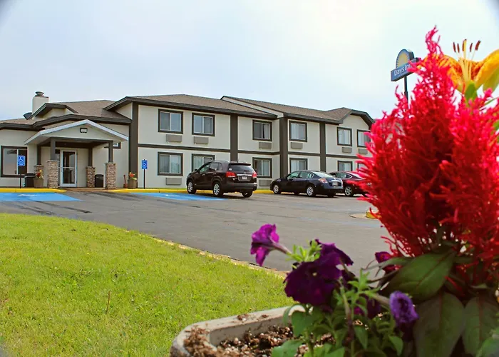 Days Inn By Wyndham West-Eau Claire