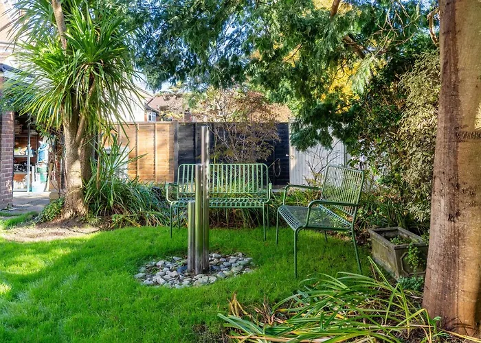 Cransley By Grandeur Property