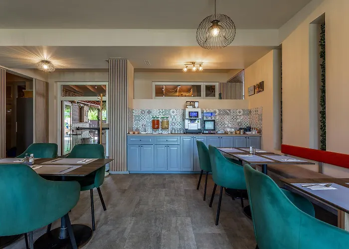 Holiday Hotel Siofok