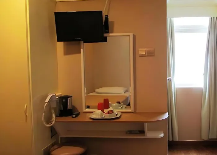 Arianna Hotel
