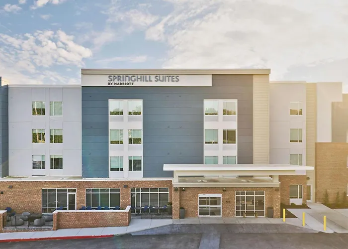 Springhill Suites By Marriott Chesterfield