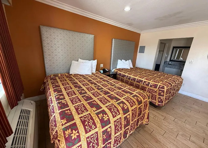 El Rancho Motel