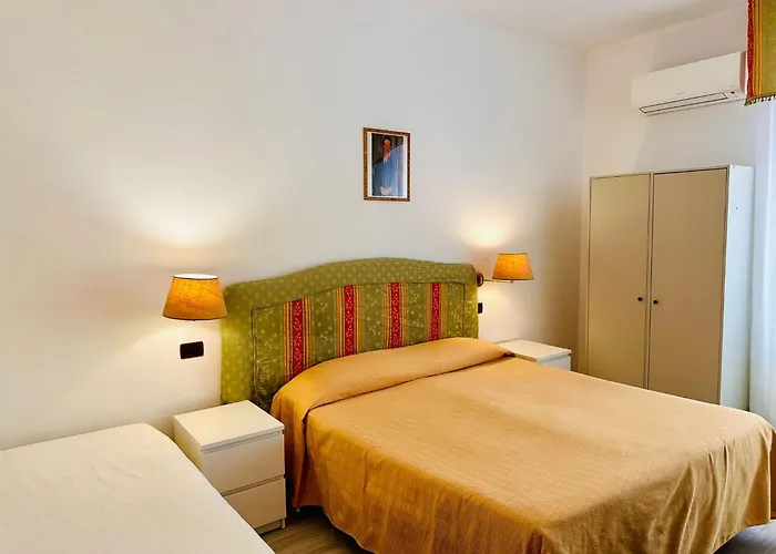 Hotel Ely