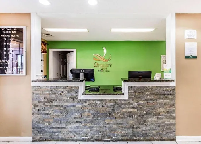Quality Inn Bessemer I-20 Exit 108