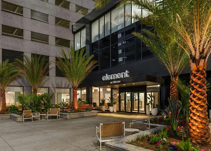Element New Orleans Downtown