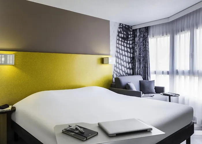 Ibis Styles Nice Centre Port