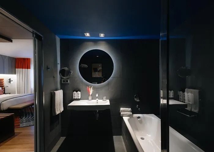 Indigo Plaza Espana By Ihg