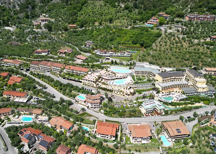 Hotel Cristina Limone sul Garda