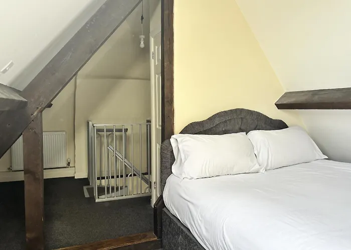 New Inn Hotel