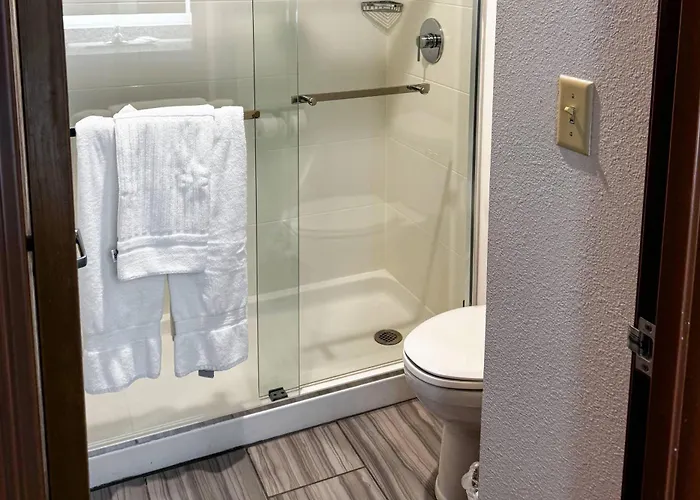 Comfort Inn & Suites Brentwood - Nashville