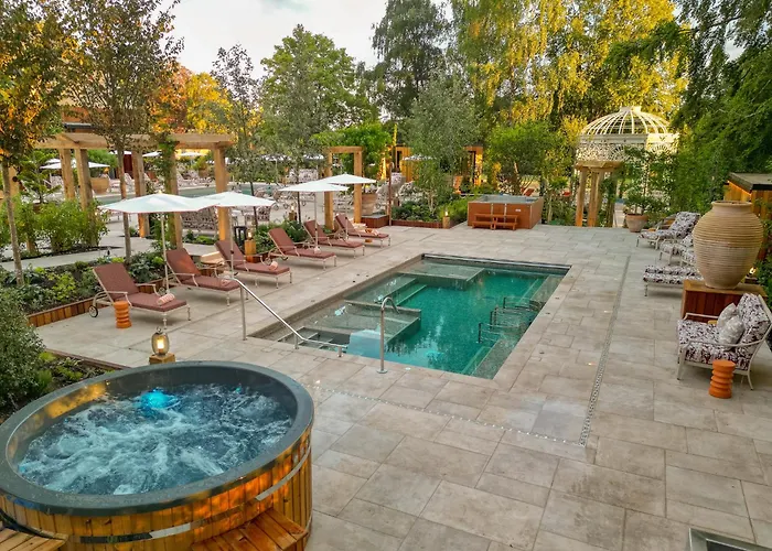 Bishopstrow Hotel And Spa - Small Luxury Hotels Of The World