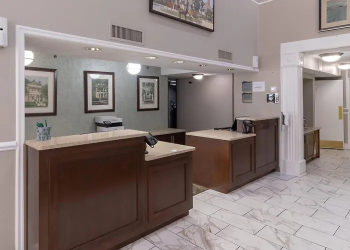 Best Western Williamsburg Historic District