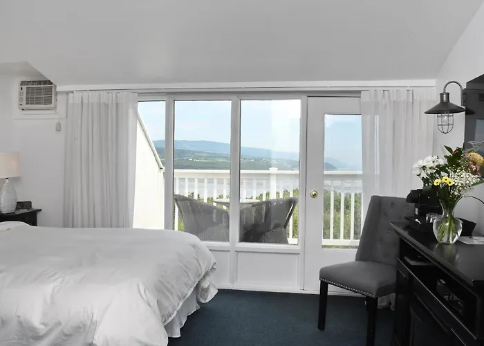 Auberge Des Falaises