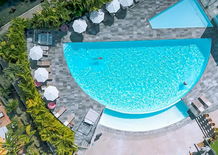 Hommage Hotel & Residences