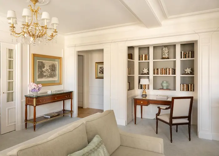 Four Seasons George V Paris