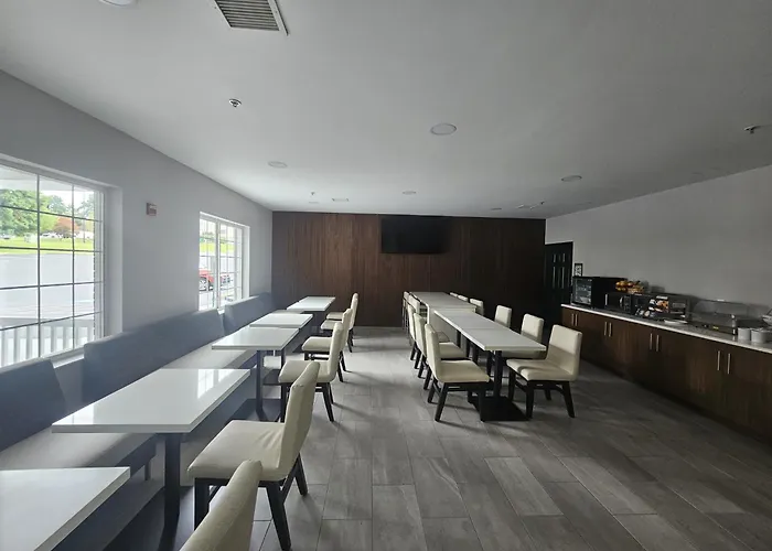 Wingate By Wyndham Youngstown - Austintown