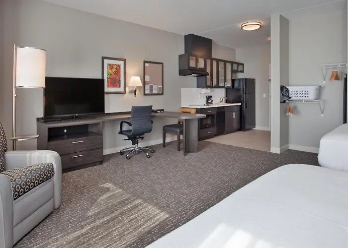 Candlewood Suites By Ihg