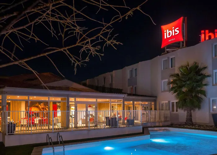 Ibis Arles